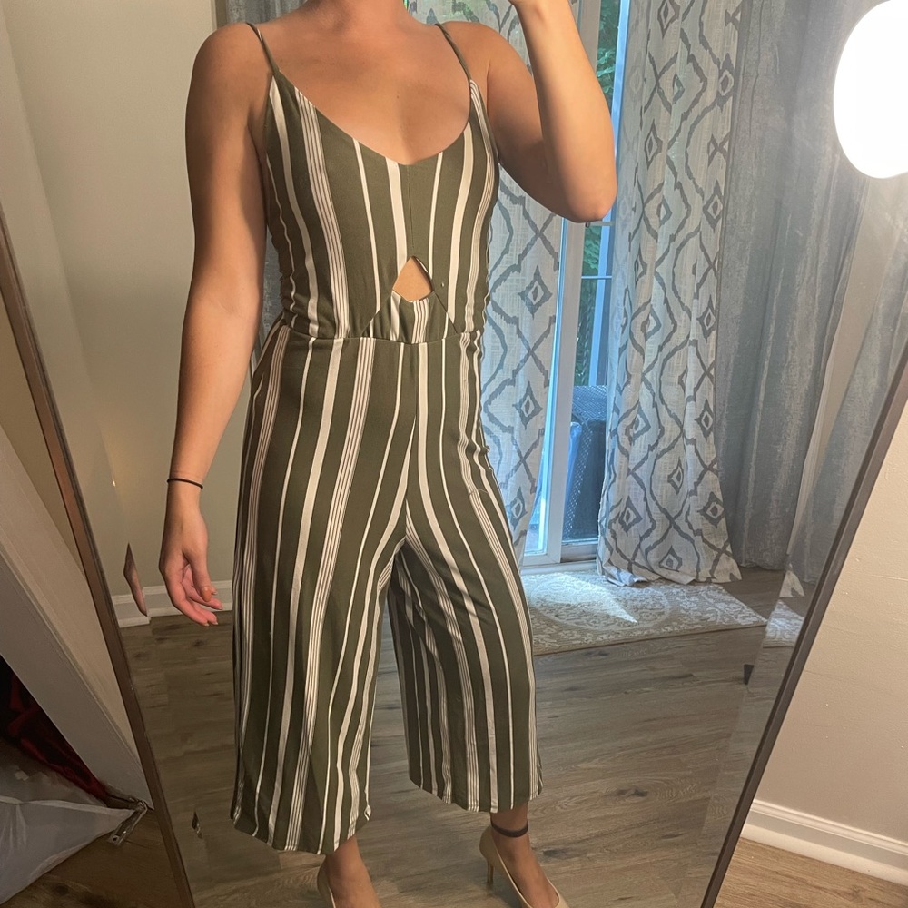 Flattering striped jumpsuit